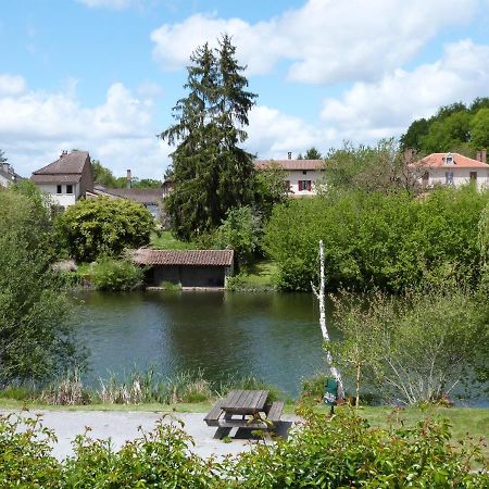 Lumineuse Maison Neuve, Cosy,67M², 2 Chambres/6 Couchages 1Km Lac, 200M Du Bourg. Vue Paisible, Sur La Nature Saint-Pardoux  Экстерьер фото