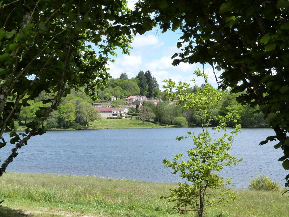Lumineuse Maison Neuve, Cosy,67M², 2 Chambres/6 Couchages 1Km Lac, 200M Du Bourg. Vue Paisible, Sur La Nature Saint-Pardoux  Экстерьер фото